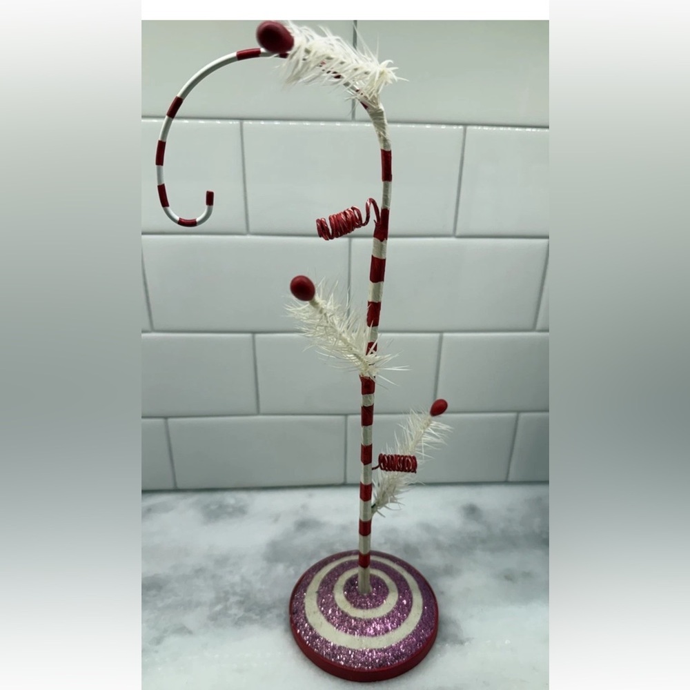 Rare Department 56 Pink Red And White Glitter Whimsical Ornament Stand